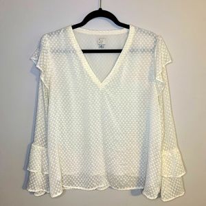 Light & airy blouse!